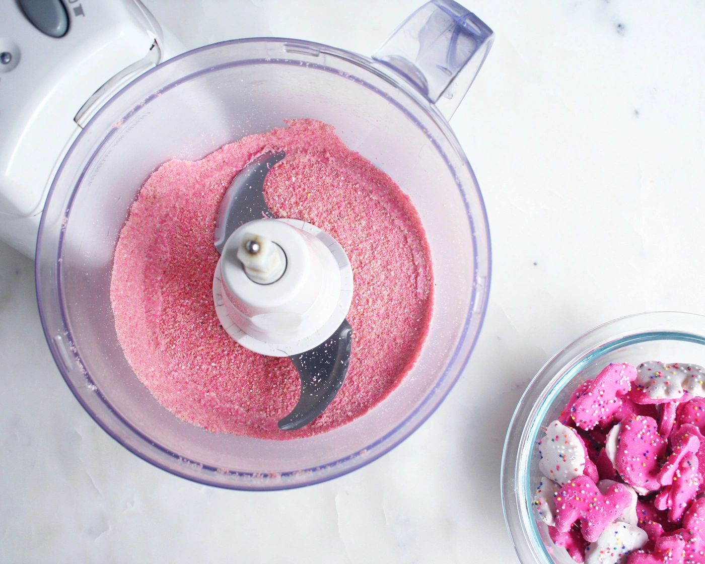 circus animal cookie macarons