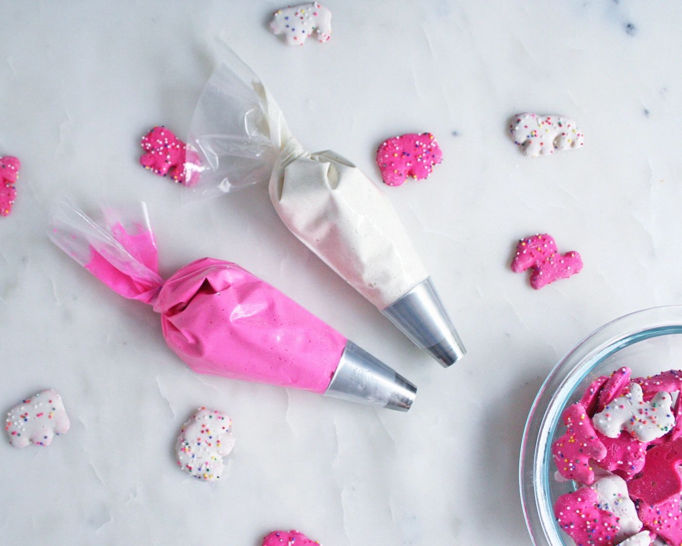 circus animal cookie macarons