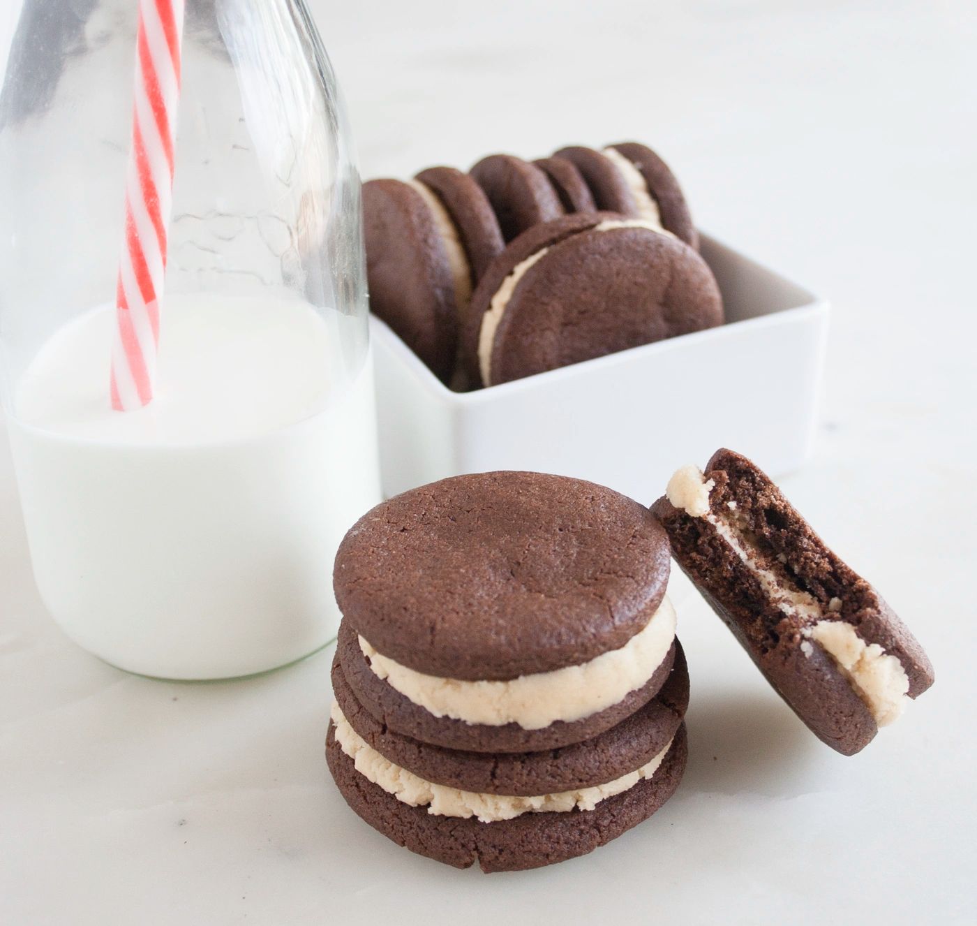 homemade peanut butter oreos