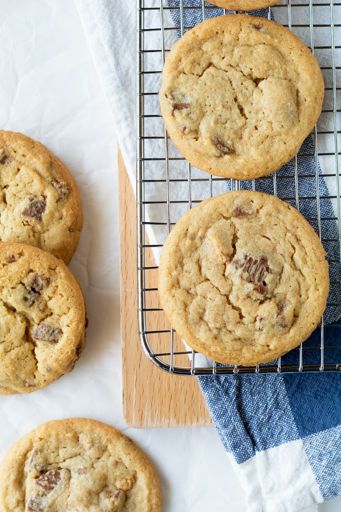 Honey Roasted Reese's Peanut Butter Cookies | Sarah Makes Stuff