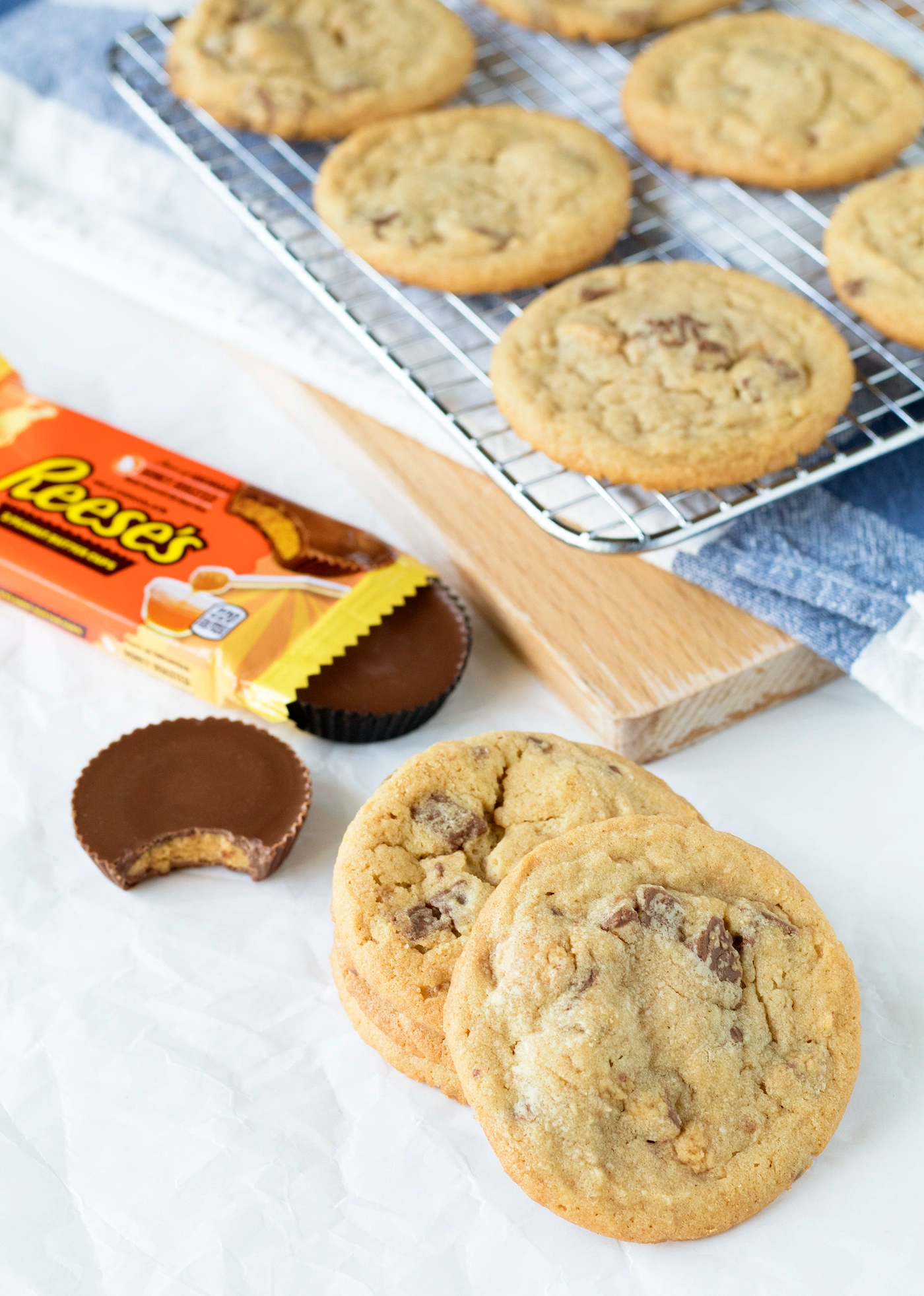 Honey Roasted Reese's Peanut Butter Cookies | Sarah Makes Stuff