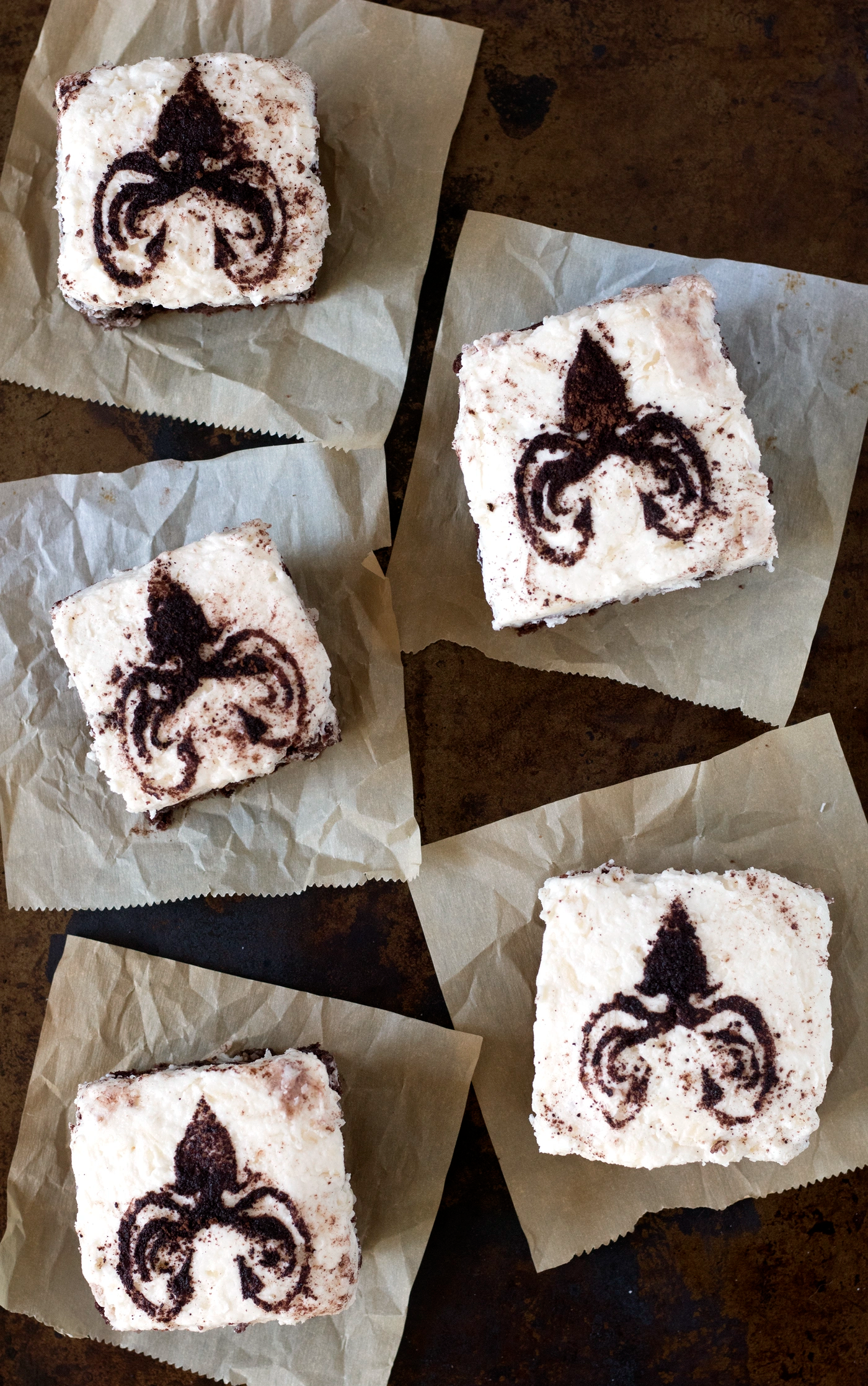 Almond Greyjoy Brownies | Sarah Makes Stuff