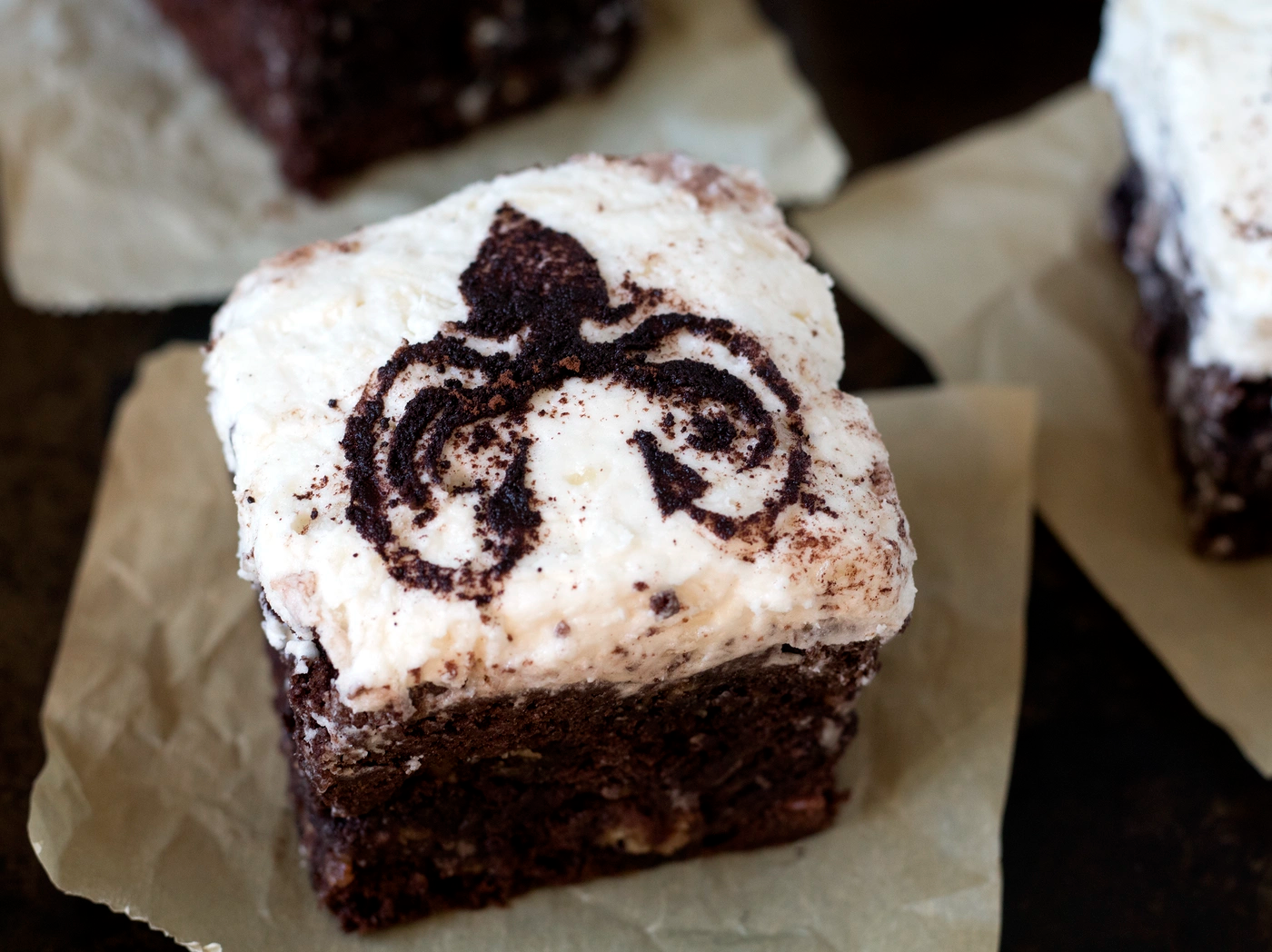 Almond Greyjoy Brownies | Sarah Makes Stuff