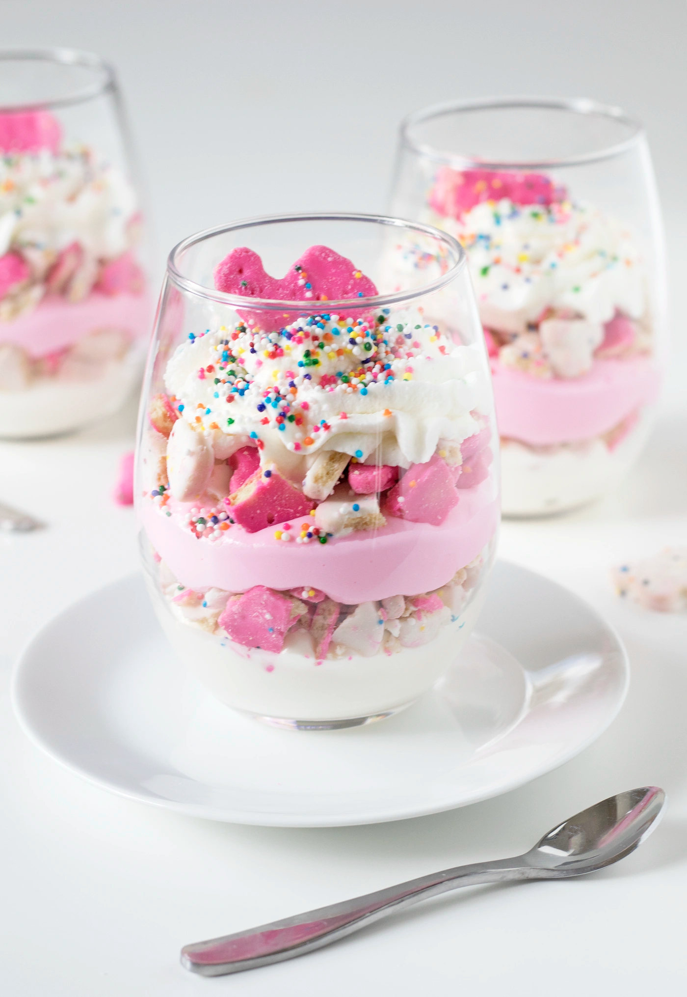 Circus Animal Cookie No-Bake Cheesecake Parfaits | Sarah Makes Stuff