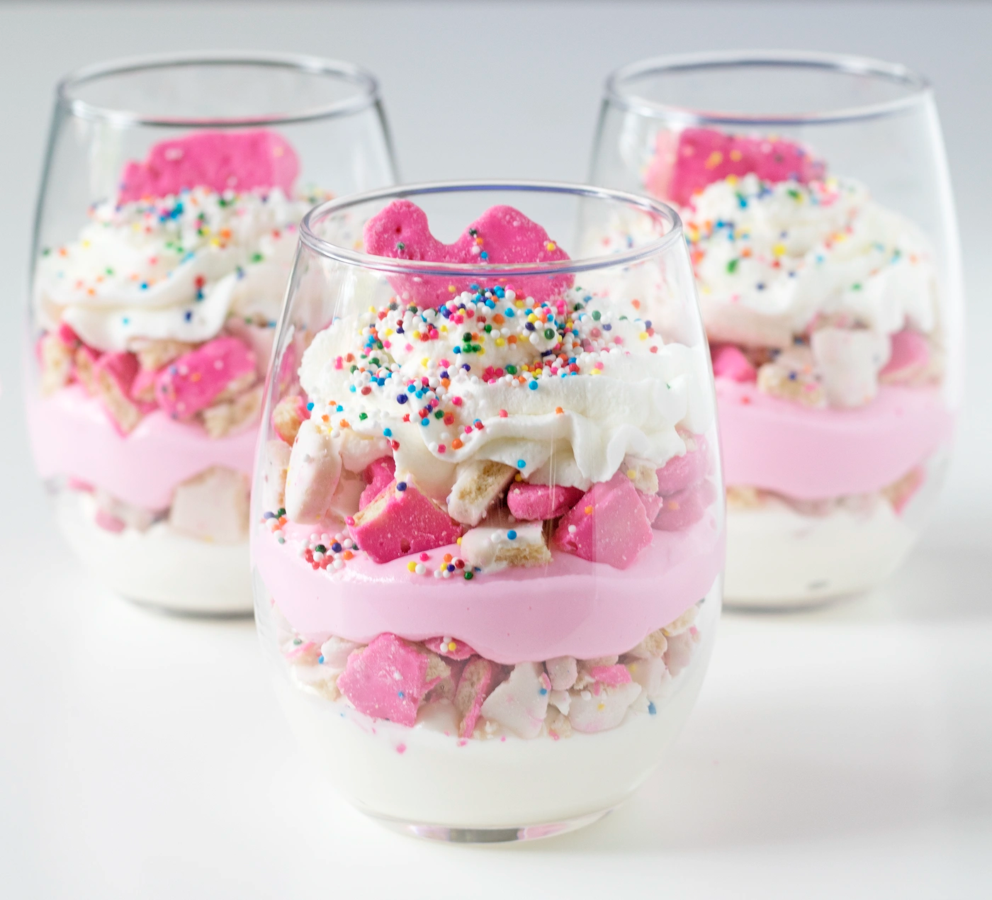 Circus Animal Cookie No-Bake Cheesecake Parfaits | Sarah Makes Stuff