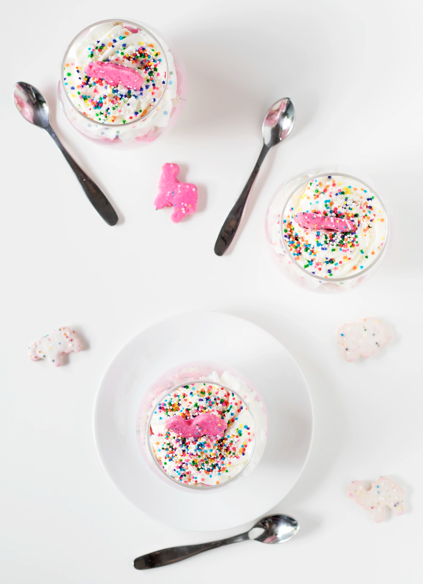 Circus Animal Cookie No-Bake Cheesecake Parfaits | Sarah Makes Stuff